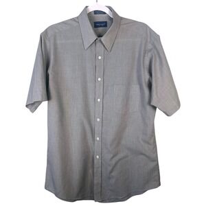 Towncraft Mens Gray Short Sleeve Button Up Shirt Classic Fit Size Large 16